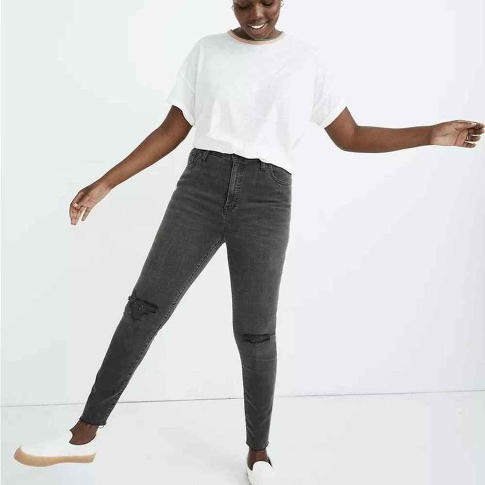 Madewell Curvy High-Rise Skinny Jeans in Black Sea plus size 37 Petite 24
